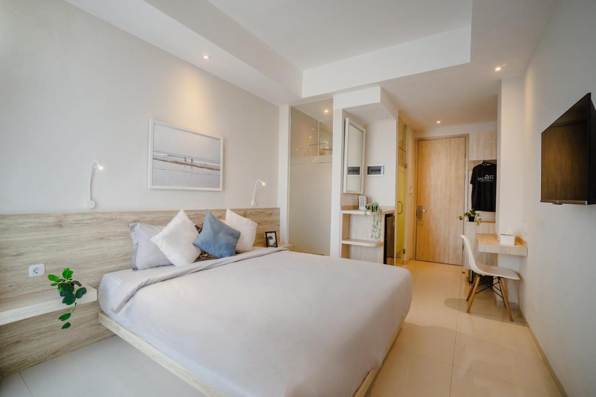 Bali Bustle Pararaton Coliving And Coworking Space Legian  Luaran gambar