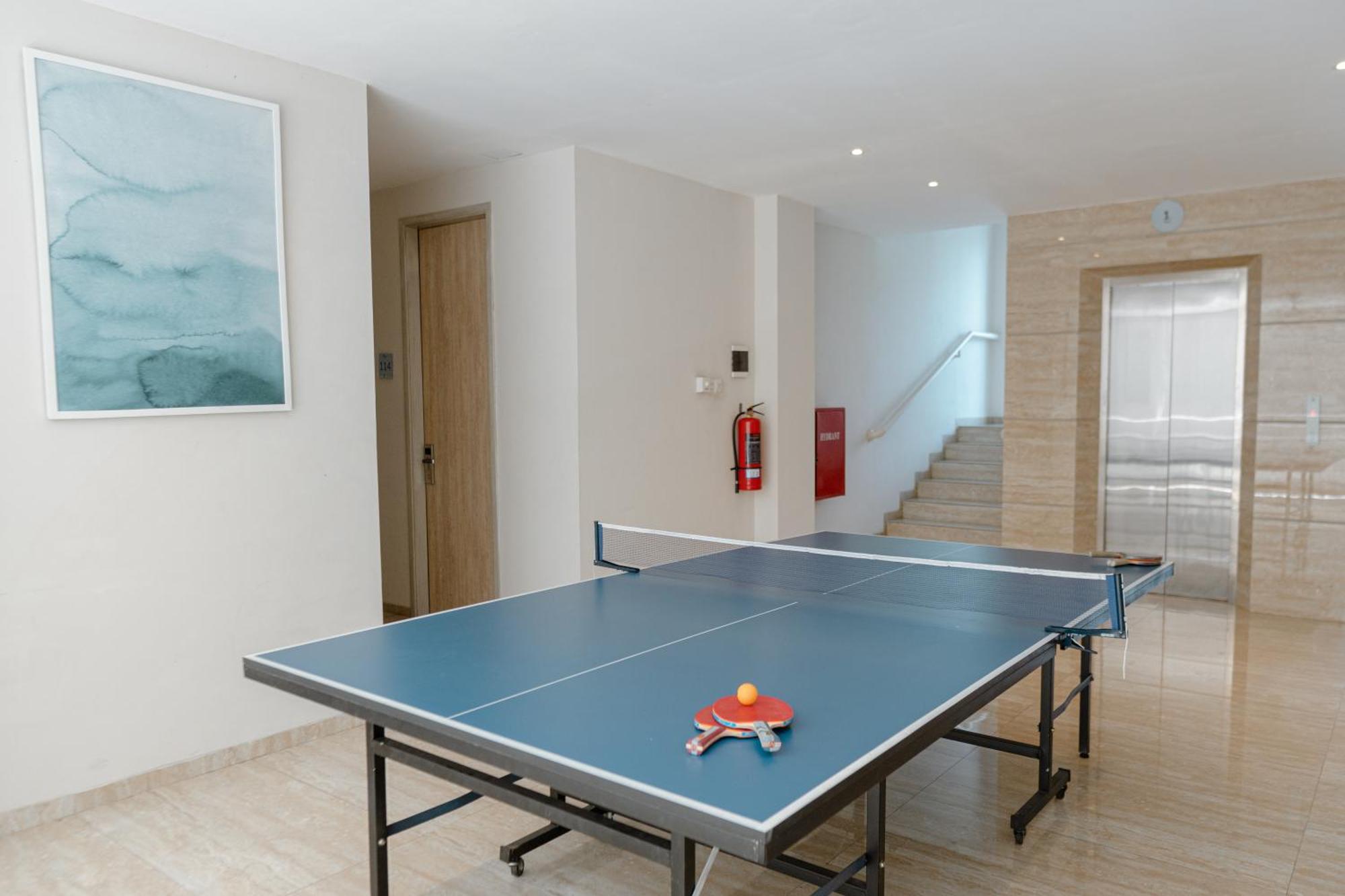 Bali Bustle Pararaton Coliving And Coworking Space Legian  Luaran gambar